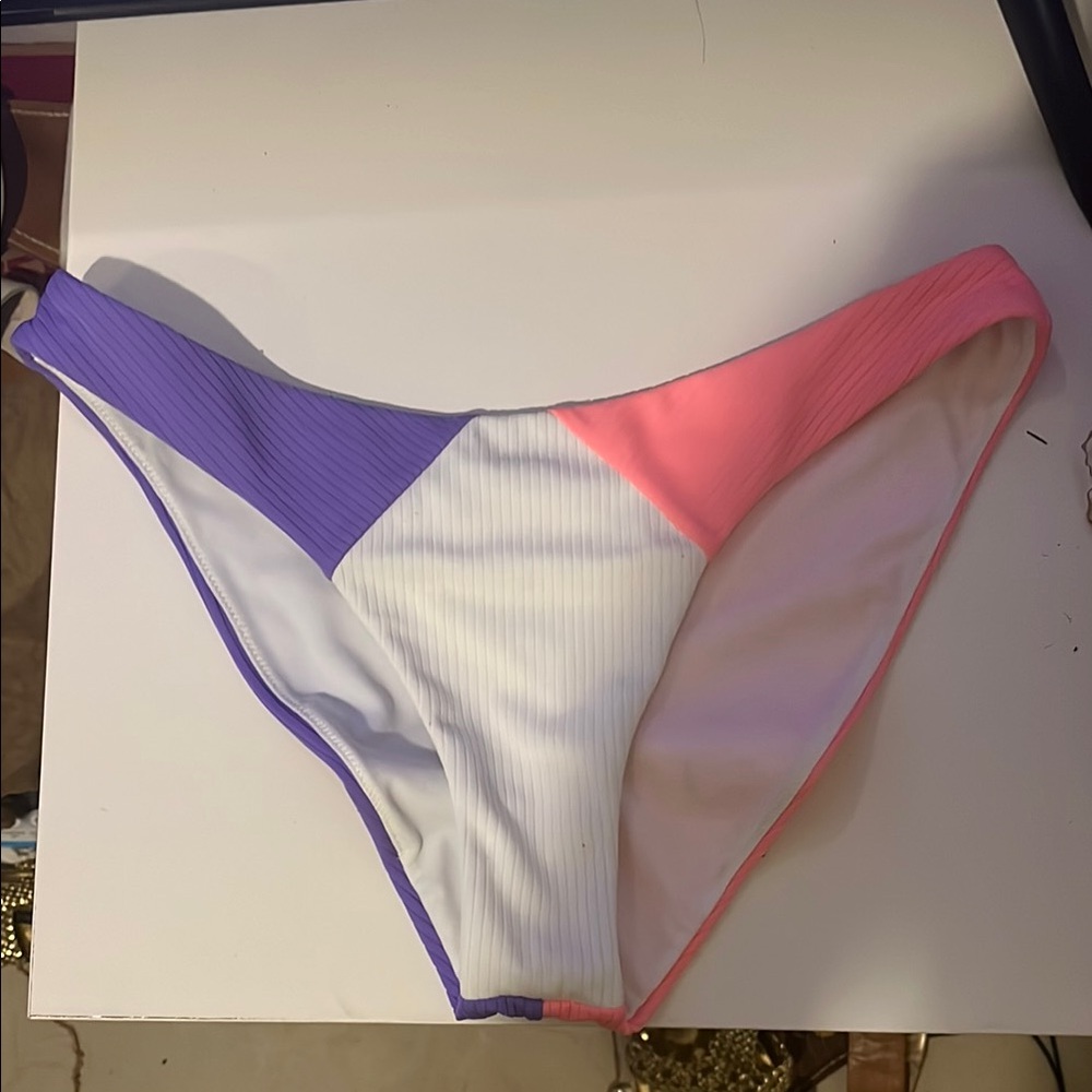 Beach Bunny bikini bottom - White/Coral/Lilac